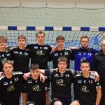 Tapa valla Spordikooli A vanuseklassi käsipallipoisid võitsid karikavõistlusel teise koha